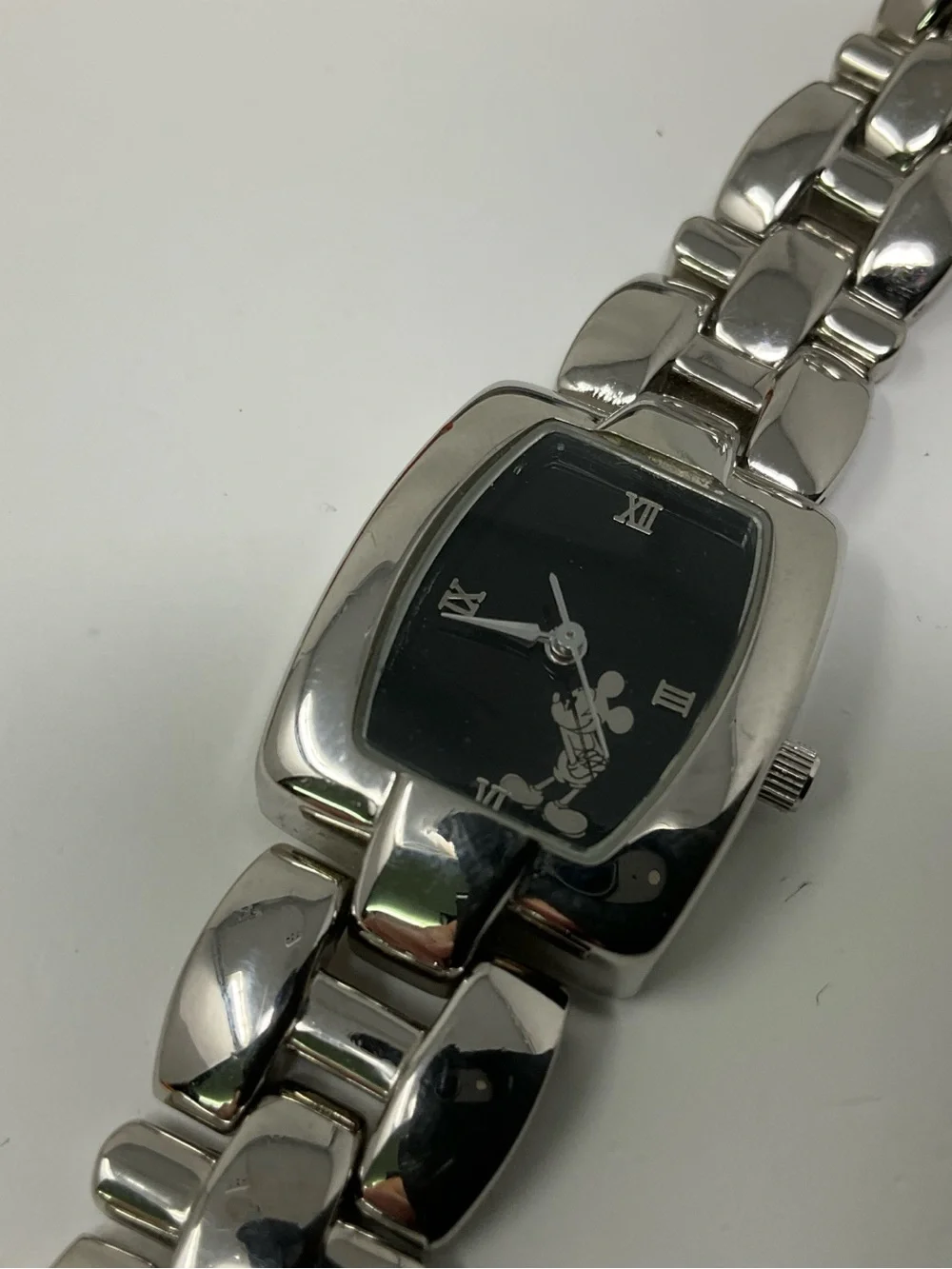 Disney Mickey Mouse Black Dial Ladies Watch Disney Store new battery